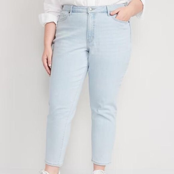 Old Navy Denim - NWT Old Navy Curvy High-Waisted OG Straight Ankle Jeans